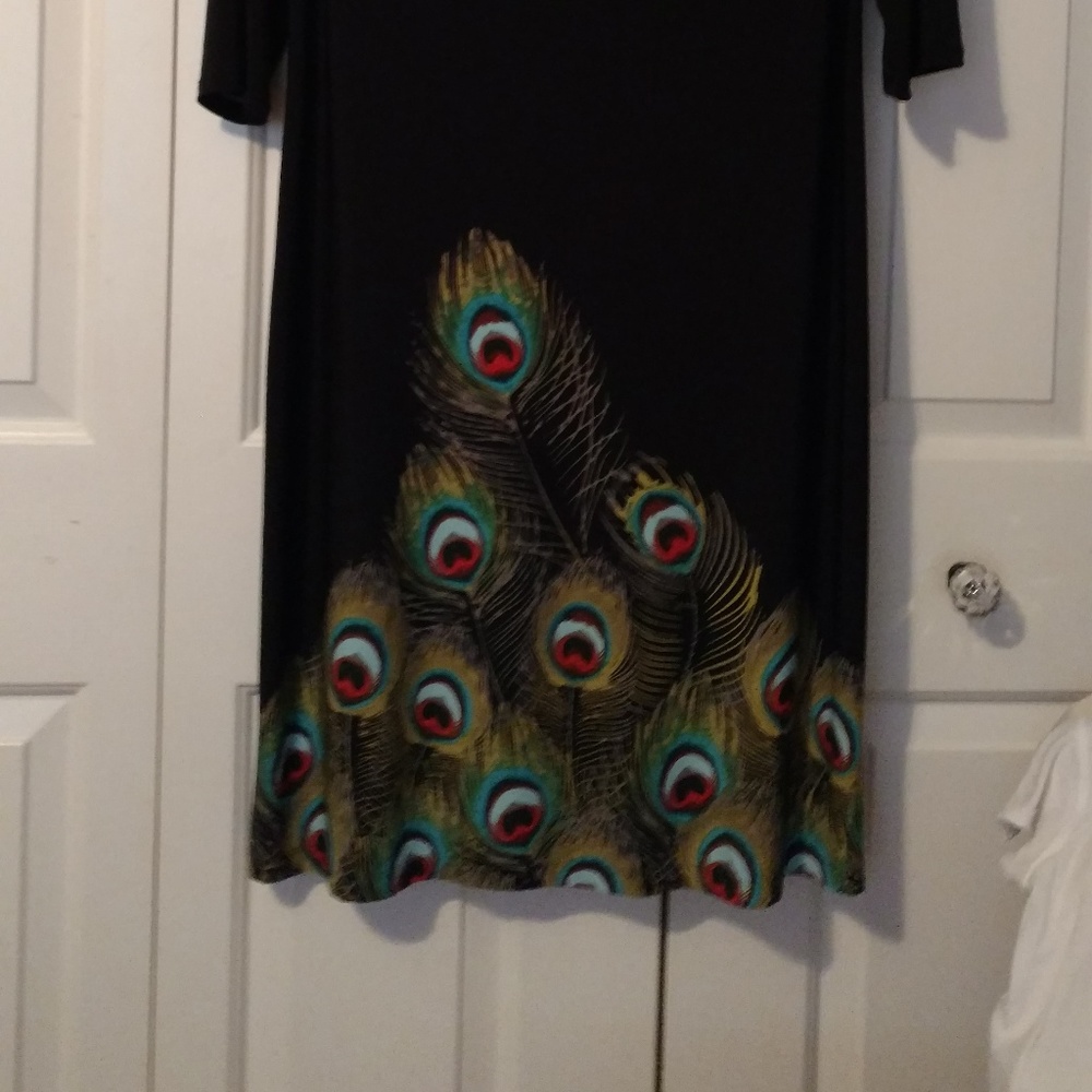 Peacock Feather Dress - Picture 4 of 5